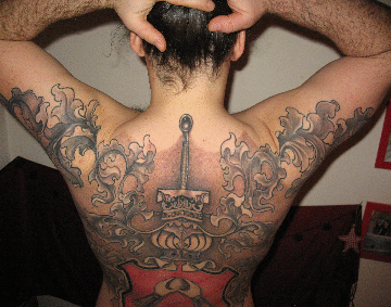 Tatto on Tattoo Aus Berlin Mein Etwas Abge  Ndertes Familienwappen Als Tattoo